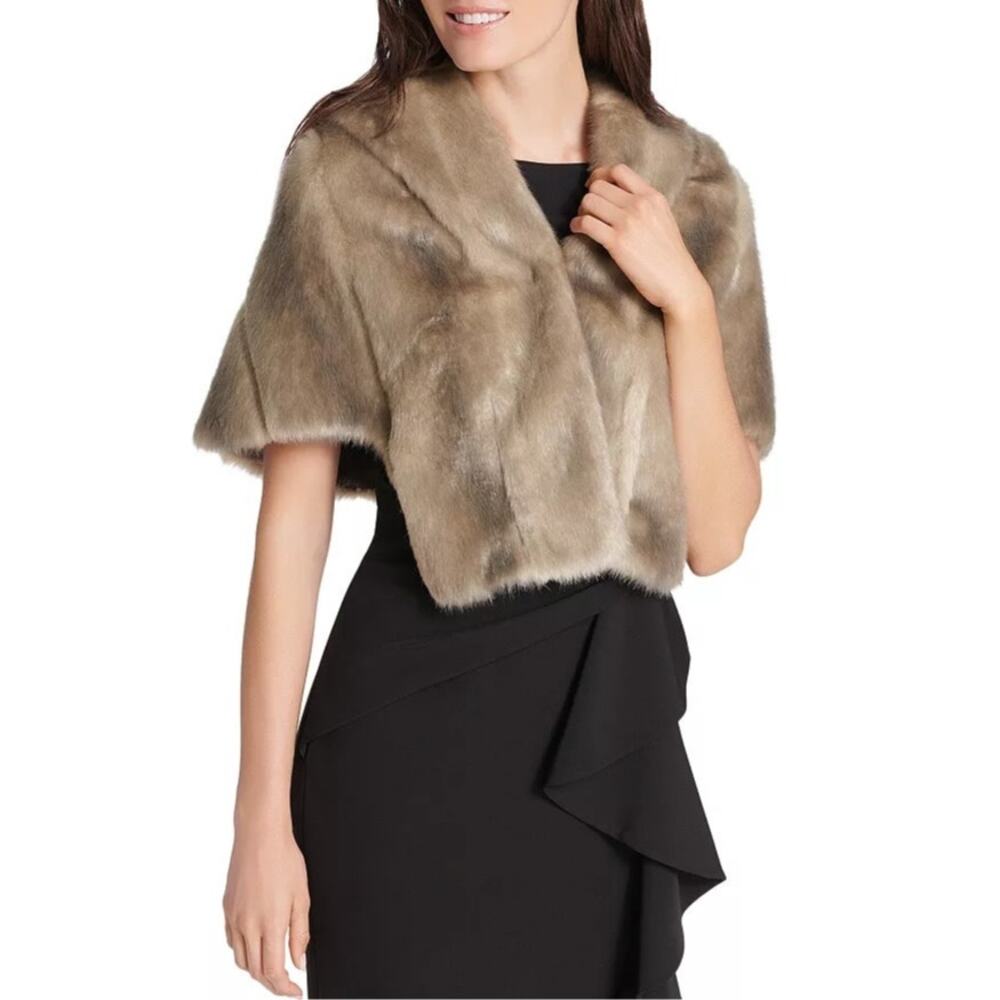 Eliza J. Faux Fur Capelet Size Medium Front Hook Eye Closure Black Tie Cocktail